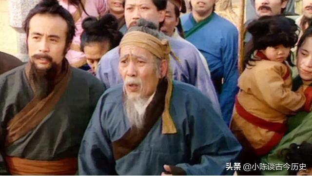 湖北村民称被老虎抓伤：我打退了它湖北村民勇敢抗击老虎，一次惊心动魄的遭遇